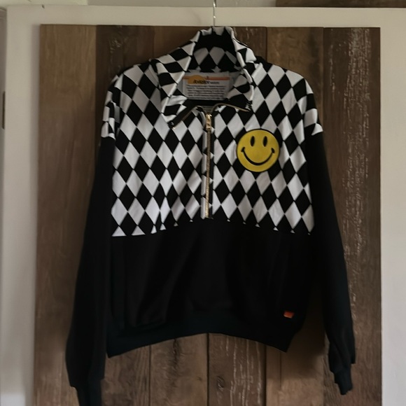 DIAMOND SMILEY 2 EMBROIDERY FLEECE HALF ZIP SWEATSHIRT - BLACK // WHITE - Picture 1 of 5